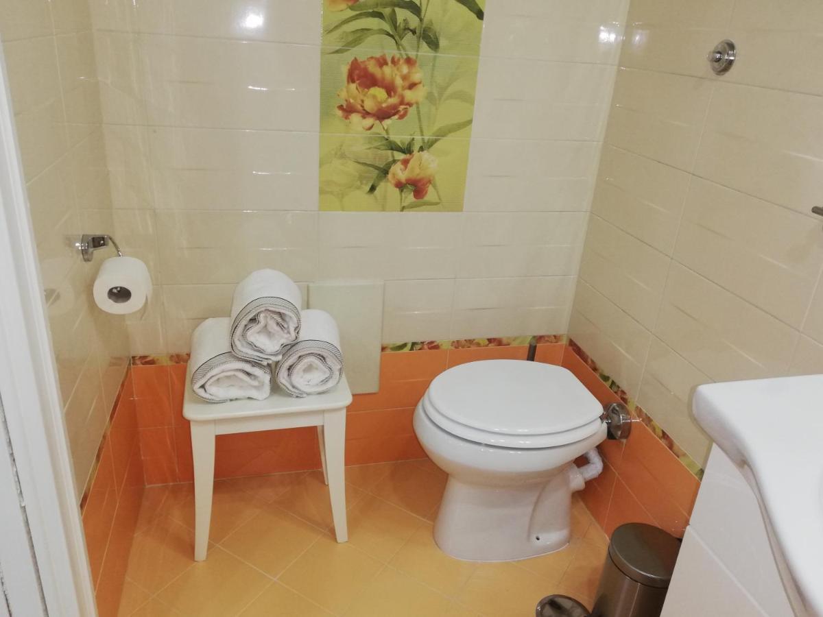 La Dolce Dimora Bed & Breakfast Napoli Ngoại thất bức ảnh