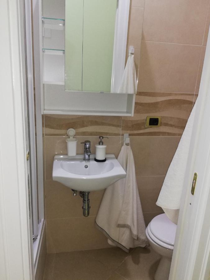 La Dolce Dimora Bed & Breakfast Napoli Ngoại thất bức ảnh