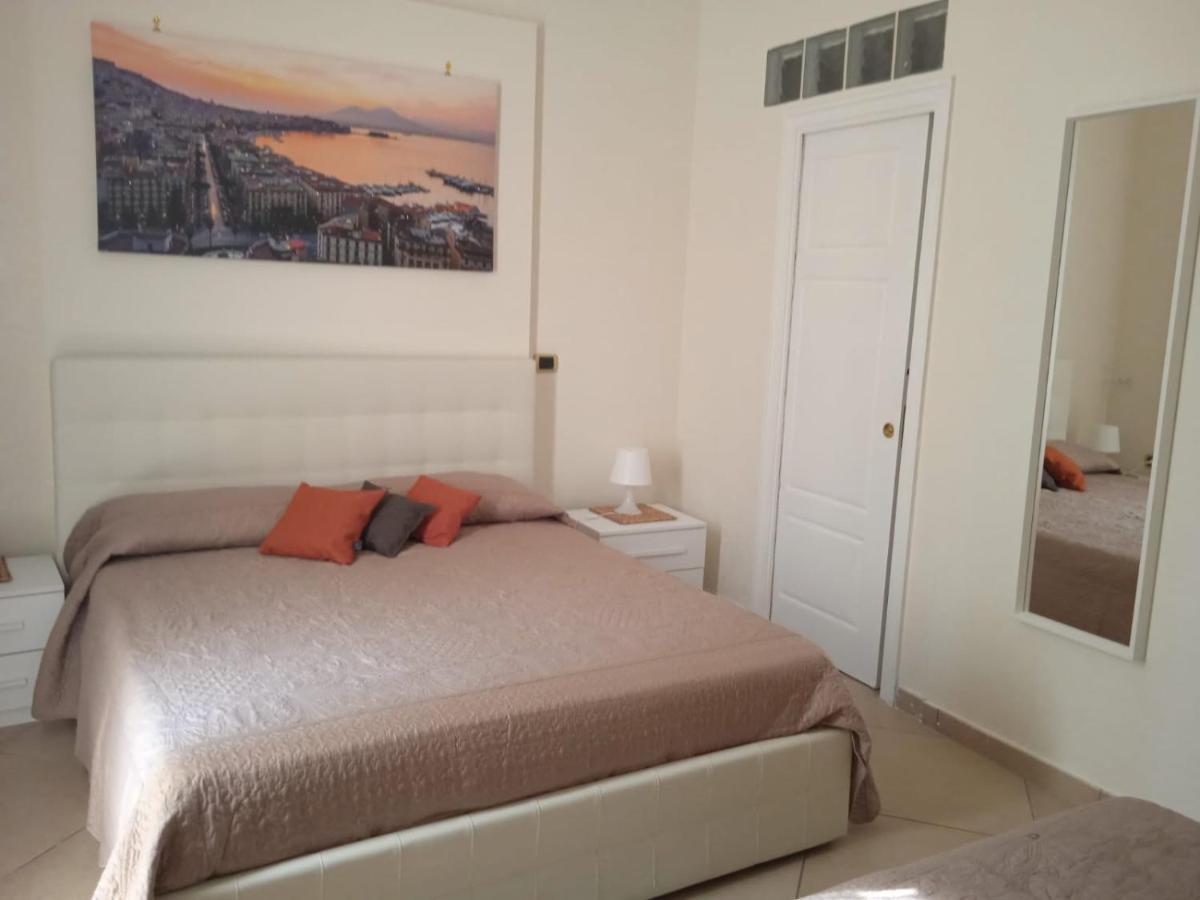 La Dolce Dimora Bed & Breakfast Napoli Ngoại thất bức ảnh