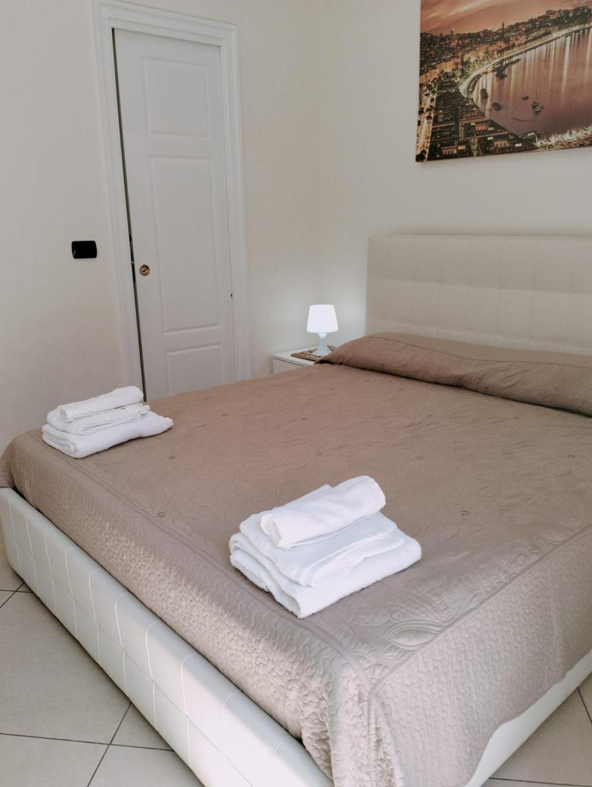 La Dolce Dimora Bed & Breakfast Napoli Phòng bức ảnh